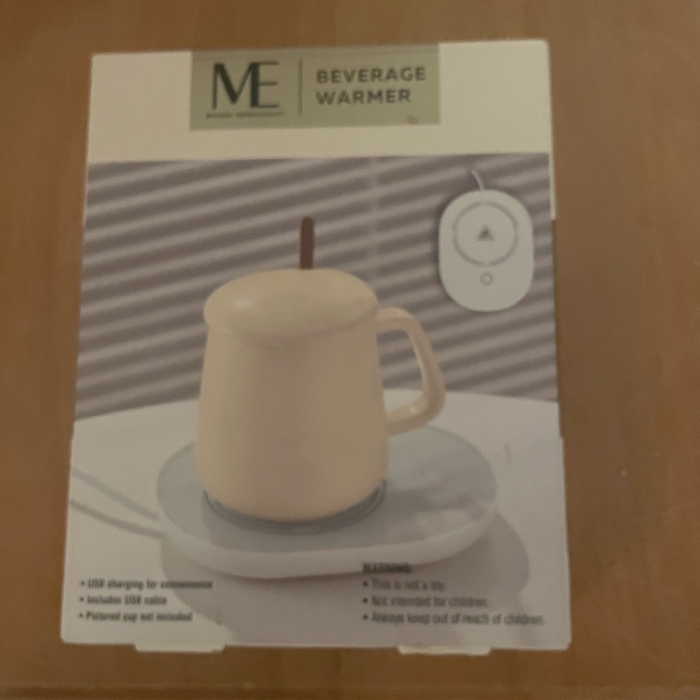 ME Beverage Warmer with Cream Mug